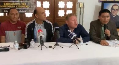 4A84D581-8428-4142-967D-29EDD5CC4BEB