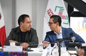 4E41D0D5-3E59-4B22-9224-FE5113E7A34E