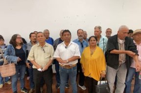 58D486CF-B87F-4D16-8F43-3C02340313C2