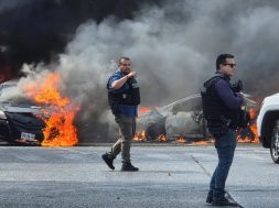 5D60BDFC-4E55-42F8-8636-8C754E30E41B