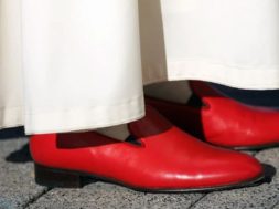 8489150C-D6C2-496E-9D9B-F1723D4303F3