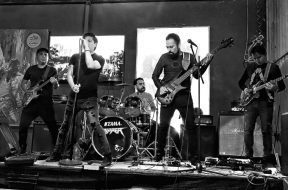 93B400E2-68E5-46BF-B702-2844277C0214