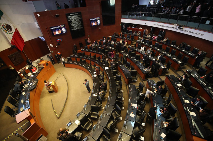 Senado autoriza ingreso de 19 marines para tareas de capacitación; Noroña se abstiene