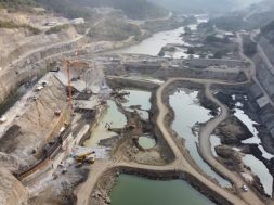 D2F2D738-7127-49D3-8BA7-1DE33D447820