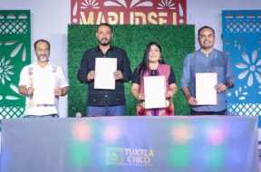 F6CAB852-1E8C-497A-917F-72FCD875377B