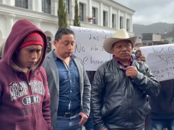 FBB74FF9-8A66-4BA1-8B28-8359378EFA13