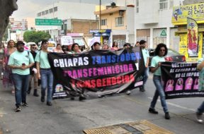 140665E4-970A-42C8-A594-C52AE5454FBF