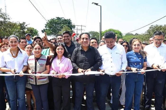 Reafirma Eduardo Ramírez su compromiso con la prosperidad de Reforma y Bochil