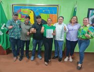 2B81FAE2-1C4D-4E76-9D27-4B98D49D65FC