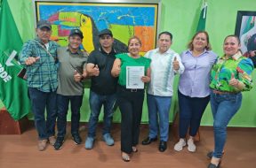 2B81FAE2-1C4D-4E76-9D27-4B98D49D65FC