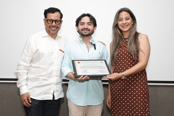 Presentan en Congreso el documental “Who is Charlie?”