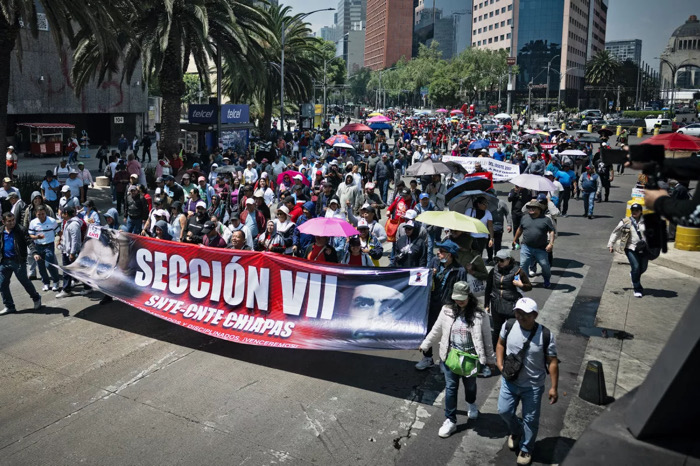CNTE rechaza diálogo con dependencias y exige reunión directa con Sheinbaum
