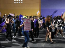 5E1D7F98-3D3D-4DC3-8393-1705C82445AE