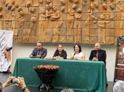 5F433533-0213-473C-B0D0-613D6723C6DD