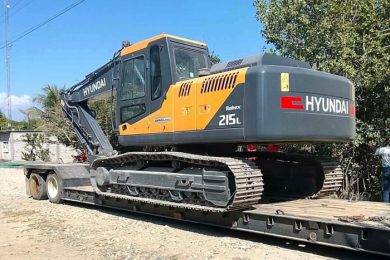 6852F37D-275F-42CC-A50B-6F51FE8FFBF4