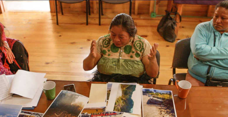 Defensora tsotsil denuncia agresiones e impunidad