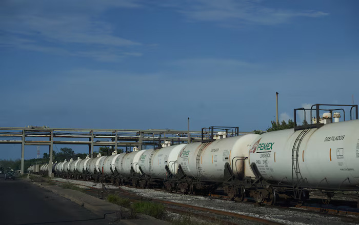 Los invisibles / La Feria