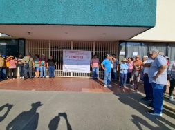 8CE140D0-0728-4C8D-852D-2DBDC2EBD568