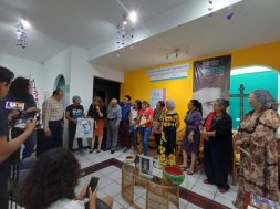 8DA28960-5806-4EE7-97BD-BDF843D063B9