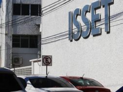 91CAFF9E-F354-46CF-A08E-794008C48414