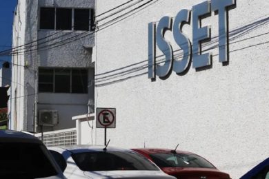 91CAFF9E-F354-46CF-A08E-794008C48414