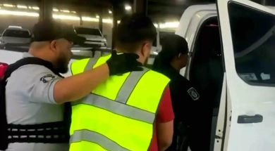 9380F65C-C7C5-4E7F-88DB-44007BD343BA