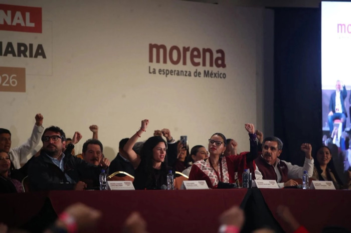 Morena pide apoyo sin reservas a reforma electoral durante su Consejo Nacional