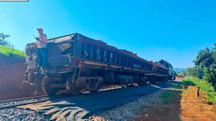 Exigen obras pendientes y denuncian afectaciones por Tren Interoceánico