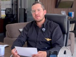 A58A75E6-22A3-46BF-82A3-EF67C5CA44D7