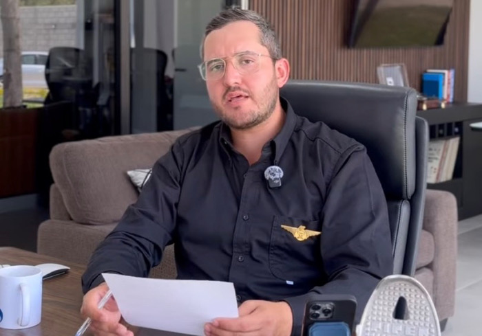 Empresario denuncia irregularidades en el Aeropuerto Ángel Albino Corzo