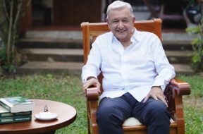 B410D887-3704-4C11-85E3-DFBE5E44D259