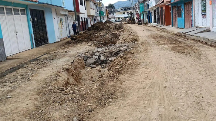 Crisis hídrica en San Cristóbal: habitantes denuncian desabasto y fallas estructurales