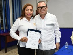 CCBAEF43-0B4E-464C-831E-8B6D13E69384