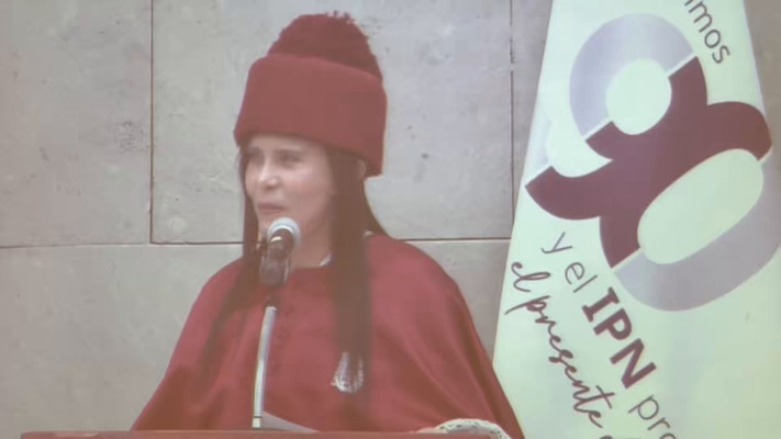 IPN entrega Doctorado Honoris Causa a Manuela Obrador por gestión educativa