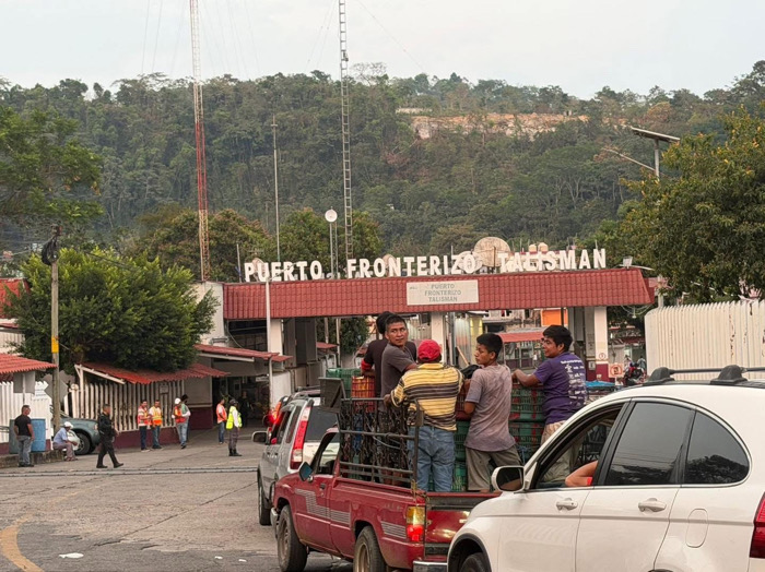 Aduana de Talismán enfrenta reclamos que derivaron en bloqueo fronterizo