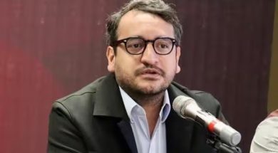 DD711B8F-E0F4-4D83-8D8A-14817734FDC5