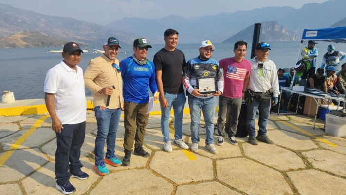 Emoción y Adrenalina en el 1° Torneo de Pesca Deportiva del Macabil y Tenguayaca “La Polla entre Amigos 2026” 