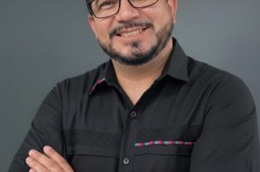 E0F89D10-10CE-4496-B875-1088218A1C58