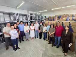 E5F75EB7-BE14-48E2-A1F4-6B5101D41413