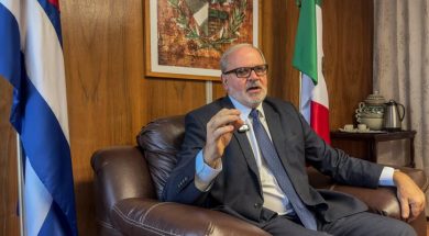 ECF4ECE6-FFFE-46E6-87B1-92E82F08522D