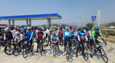 F2C82136-FB5E-4B1D-BDDD-2DDB00F97CE8