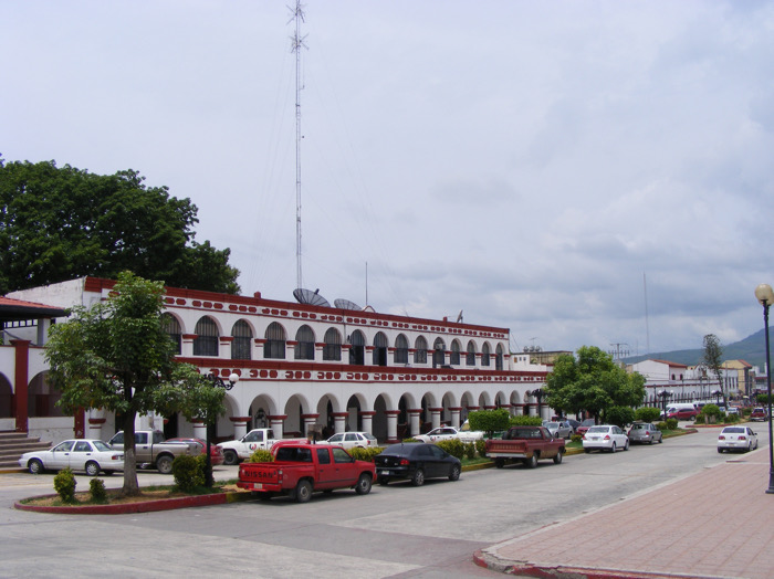 Renuncia subdirector de Obras Públicas de Chiapa de Corzo