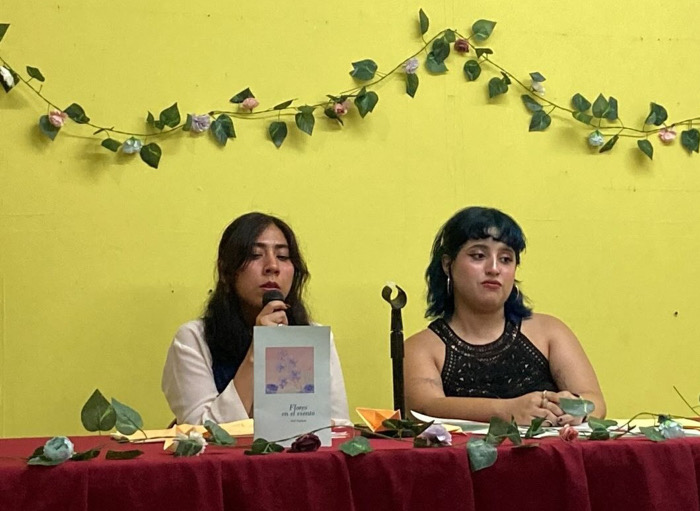 Poesía e introspección: presentan “Flores en el viento”, de Abril Espinosa