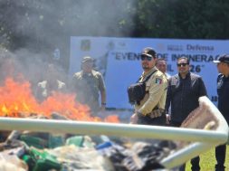 32B22EA8-6D3C-495D-B979-4533AF94C2F2