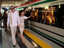 33901AB0-17DD-4A3B-97DE-6996283534E5