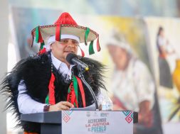 6E200436-7630-44A6-940B-B257E2765A4A