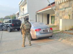 77D27F43-74E3-4132-A2EC-8337A9366382