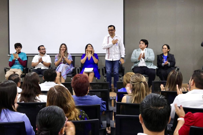 Congreso realiza foro: “Quitando prejuicios, rompiendo barreras, abriendo puertas”