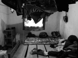 8FF50679-7DD9-4EE1-BC7B-2175BEE642BD