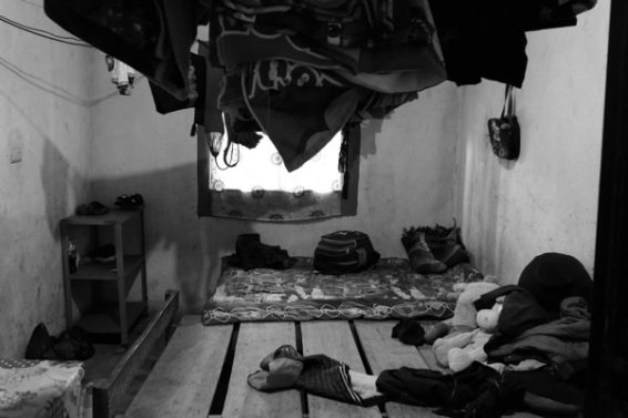 8FF50679-7DD9-4EE1-BC7B-2175BEE642BD